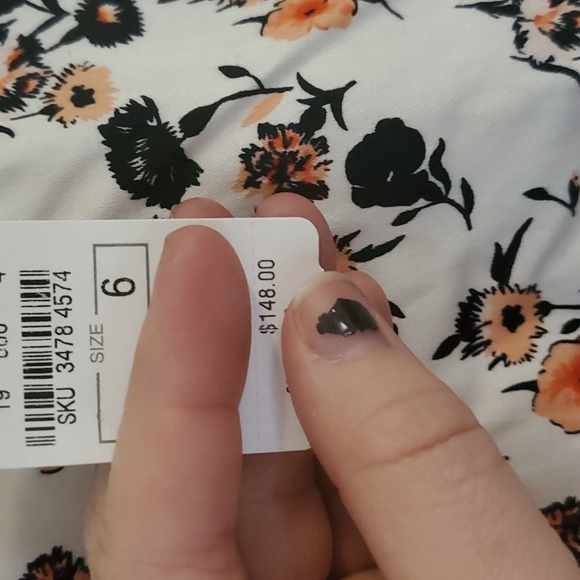 sleeveless dress - Picture 5 of 5